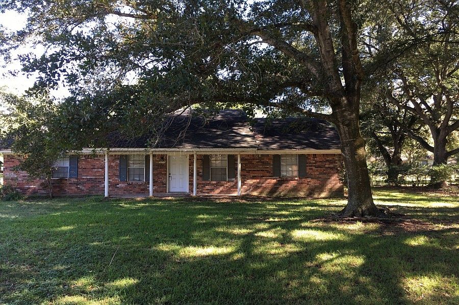 1st image of 1404 Kathy Ave