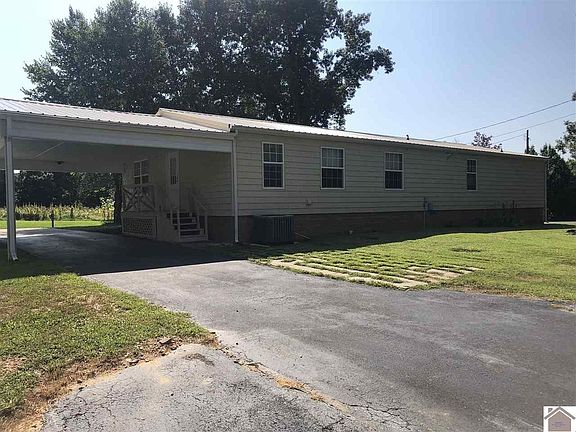 3rd image of 190 Green Acres Ln