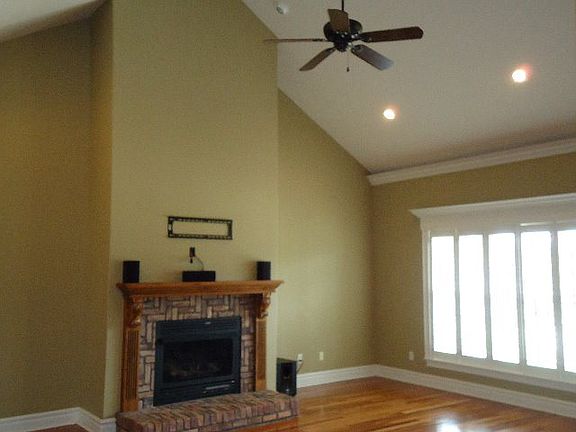 5th image of 3809 Orchard Way