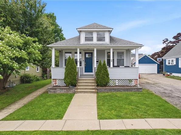 23 Sheffield Ave, North Providence, RI 02911