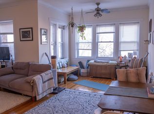 3819 W Wrightwood Ave #3, Chicago, IL 60647