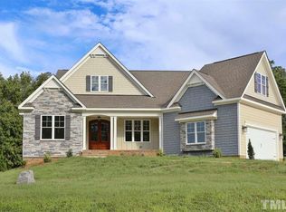 1117 Dovefield Ln, Youngsville, NC 27596