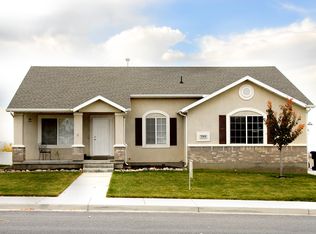 2184 S Eldorado Dr, Springville, UT 84663