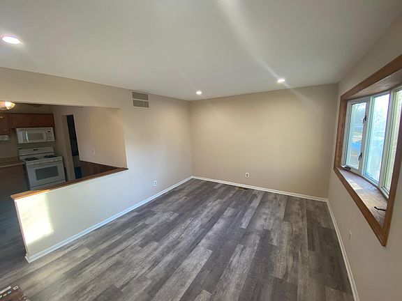 2nd image of 21338 Whittington Ave