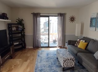 531 Courtwood Ln APT 8, Hendersonville, NC 28739