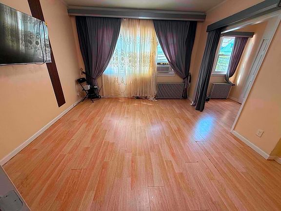 3rd image of 194 Prospect Ave Floor 2