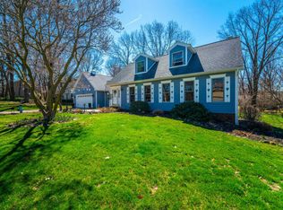 5582 W Lakeview Dr, La Porte, IN 46350