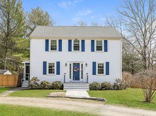 34 Bourne Rd, Plymouth, MA 02360