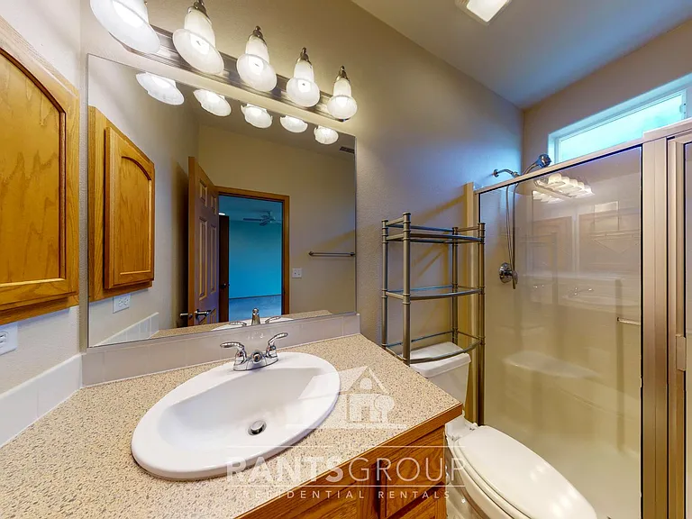 8242 Bainbridge Loop NE — Photo 16