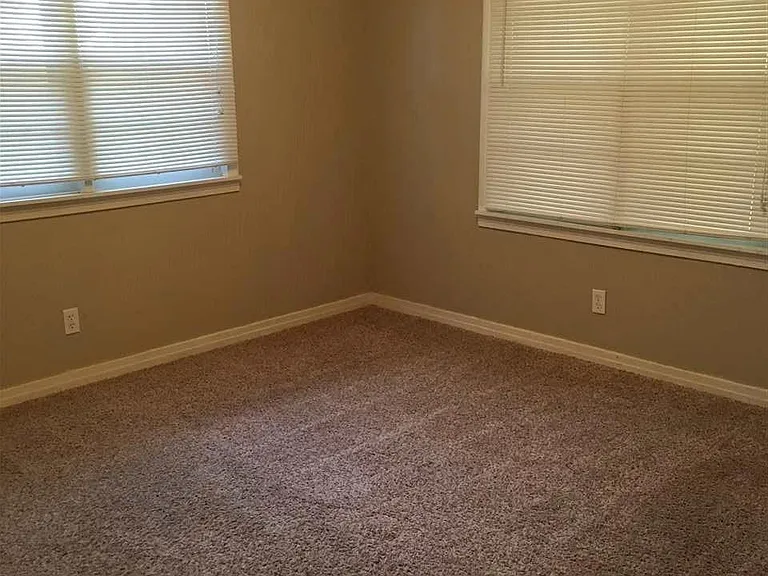 1731 E Wilman Ct — Photo 3