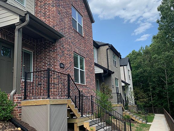 2nd image of 2383 Amherst Aly