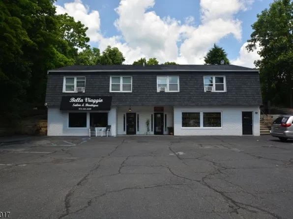 14 Oak Ridge Rd APT 2, Newfoundland, NJ 07435