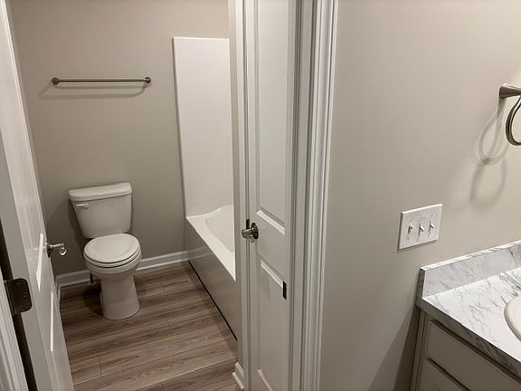 4th image of 27845 Birchwood Ct