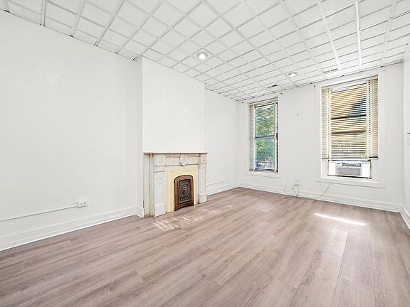 5th image of 911 S Loomis St #1