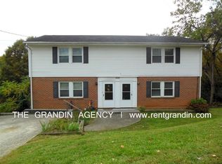 1720 Pomeroy Rd #A, Salem, VA 24153