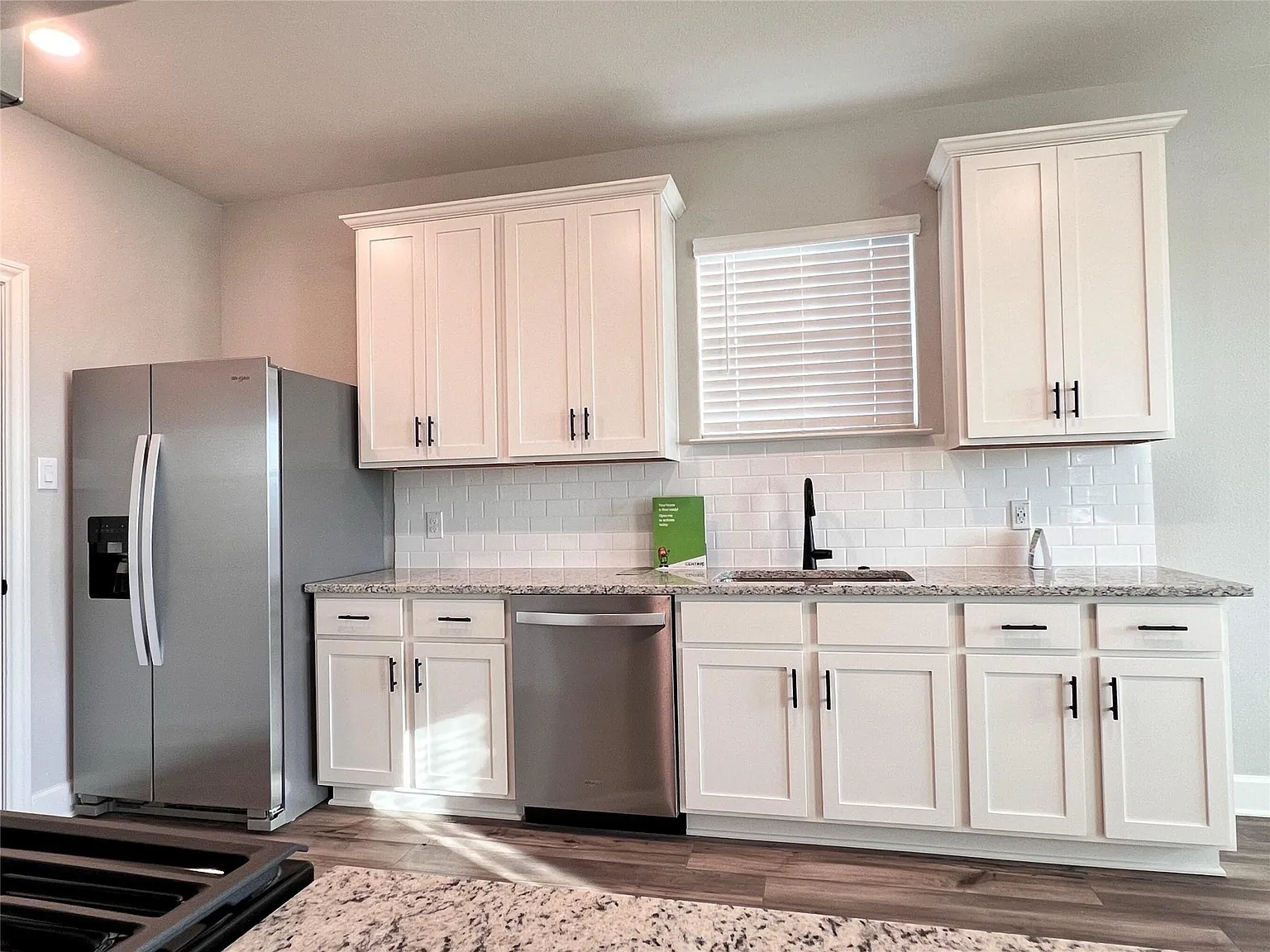 3 bed, 1649 sqft, $1,950 — Photo 4
