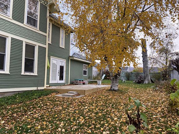4th image of 25 Wayne Ave