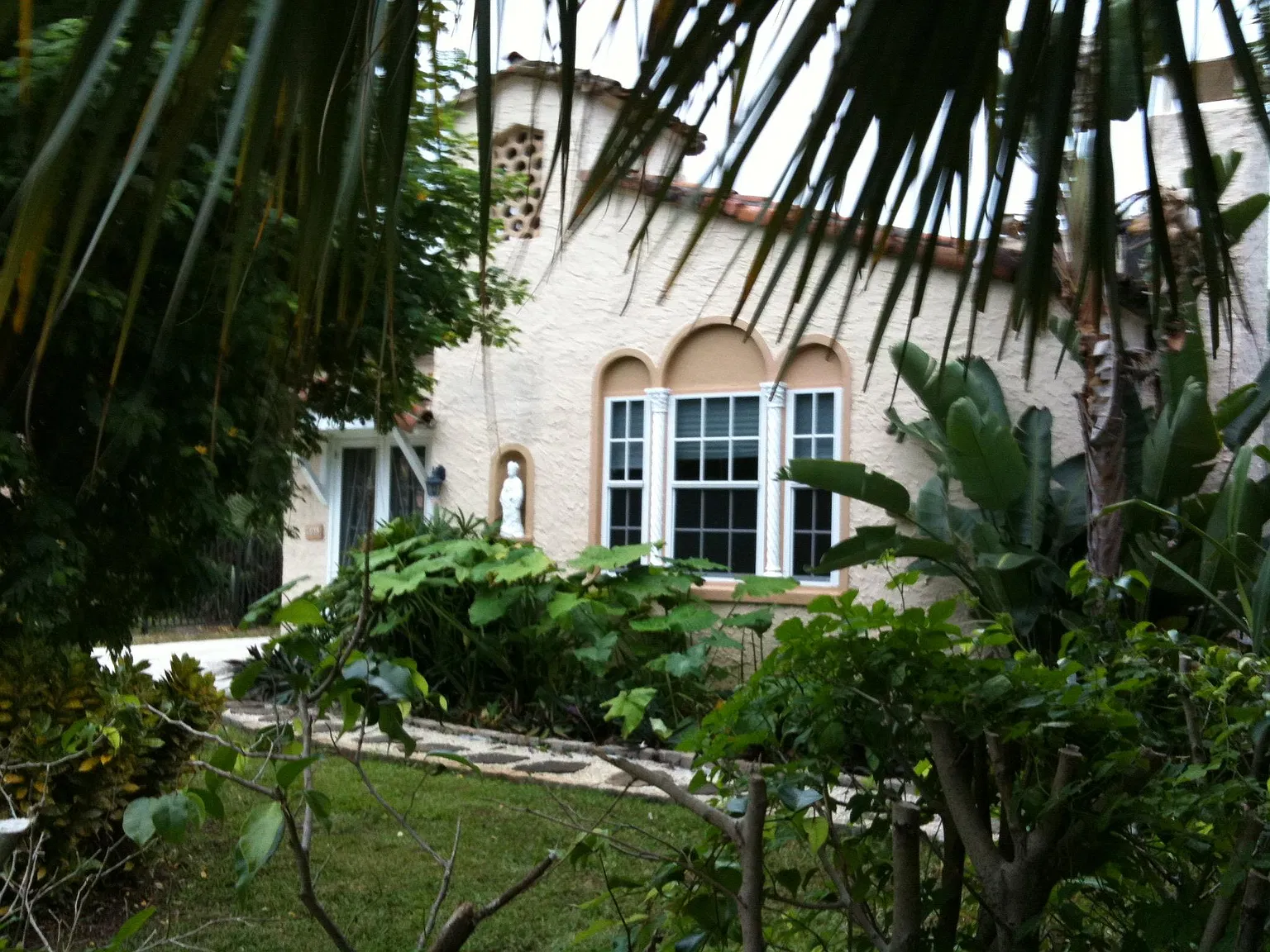 2 bed, 1250 sqft, $3,250 — Photo 4