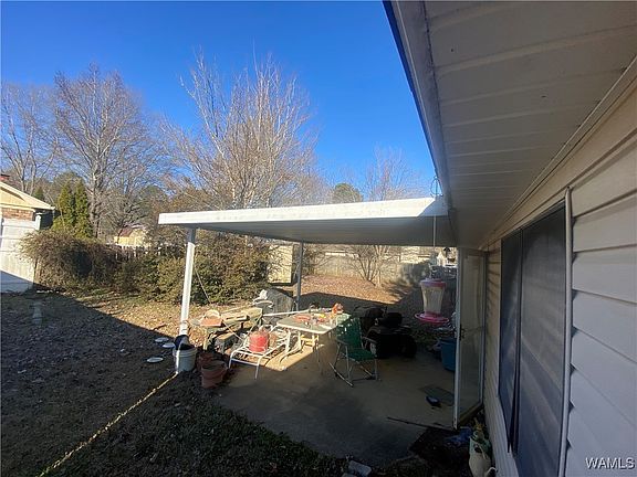 3rd image of 3818 Stafford Pl