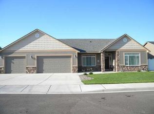 4711 Laredo Dr, Pasco, WA 99301