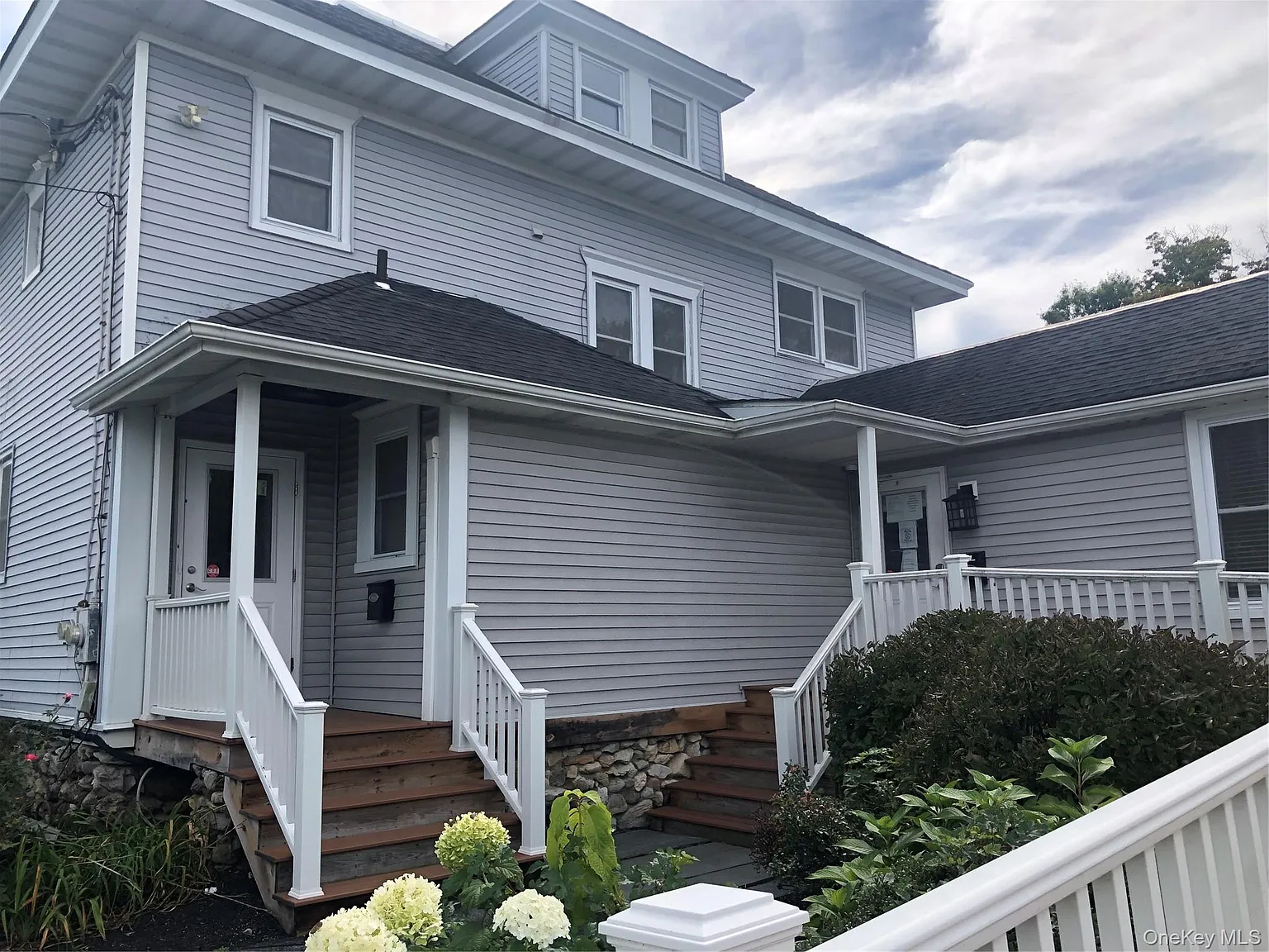 1 bed, 1.0 bath, 950 sqft, $2,500 — Photo 2