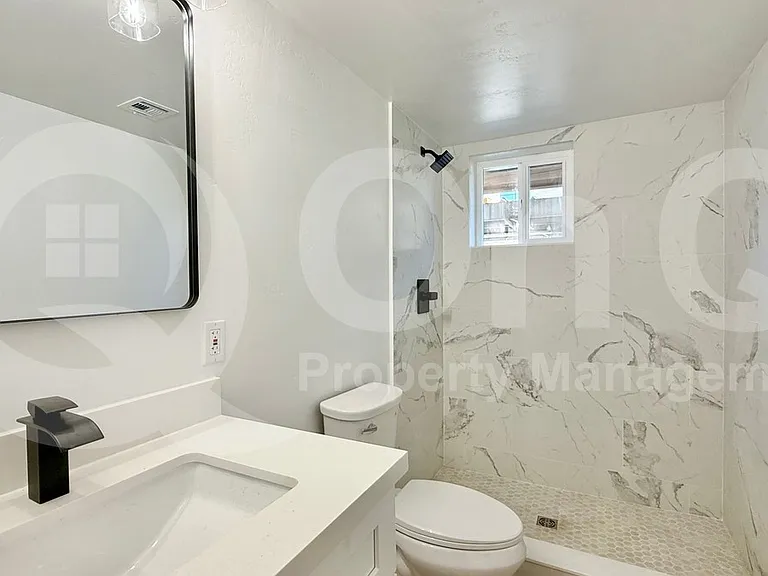 25 E Eva St #10 — Photo 12