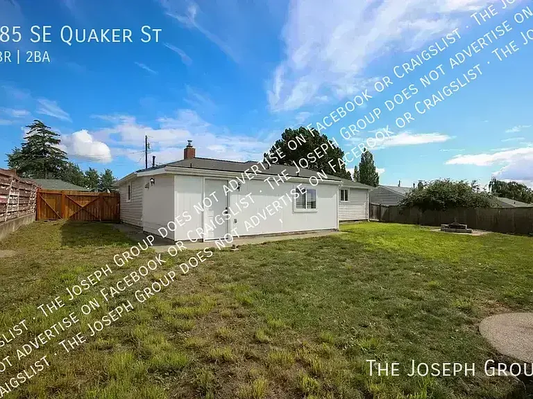 285 SE Quaker St — Photo 19