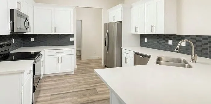 4422 N 14th St #1 — Photo 4