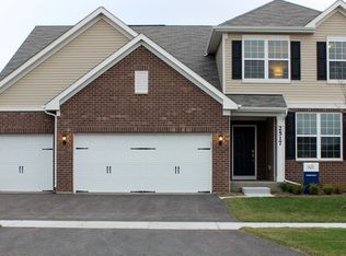 2680 Camden St, Geneva, IL 60134