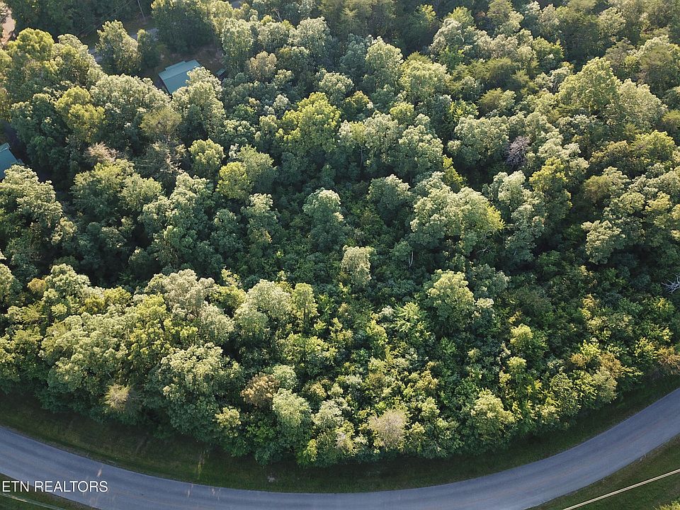 1st image of 7 Cumberland Lakes Dr
