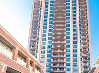 330 N Jefferson St APT 402, Chicago, IL 60661