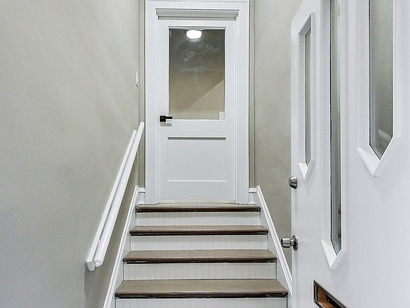 3rd image of 8747 S Parnell Ave
