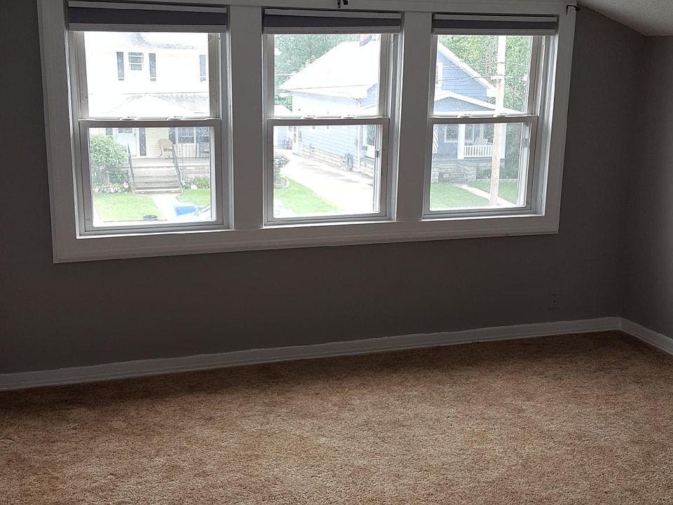 2nd image of 42 Orchard Ave