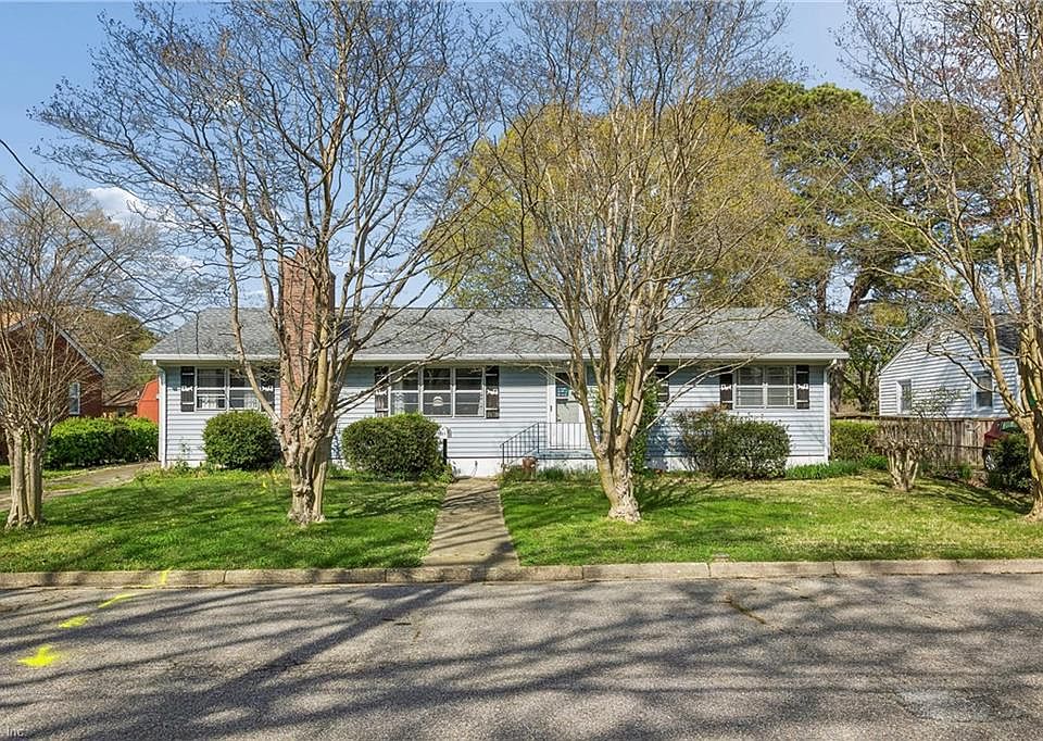 1st image of 621 Spruce Rd