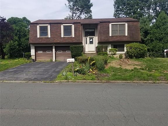 2nd image of 423 Philo St