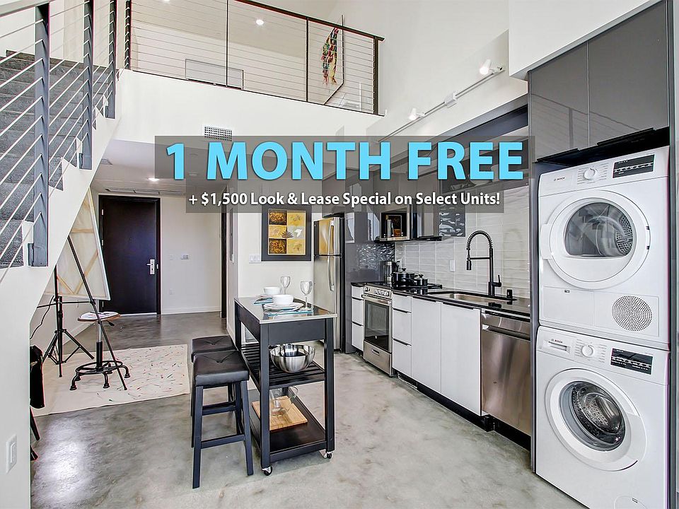1st image of 11525 Chandler Blvd #3202778