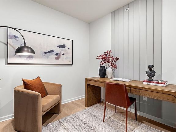 2nd image of 141 E Point Dr #303