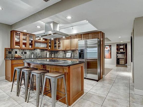 5th image of 2965 Ambleglen Ct