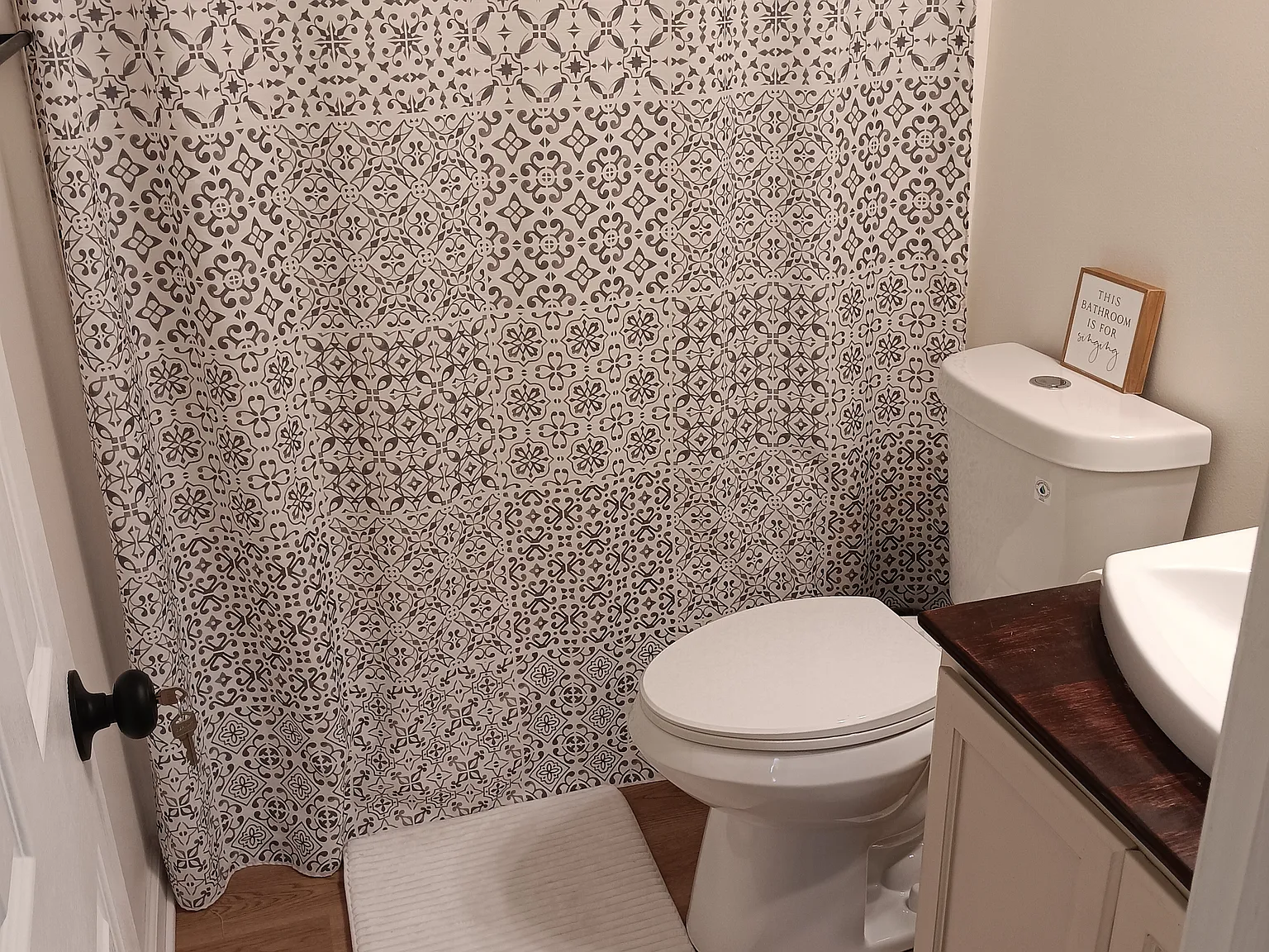 1 bed, 1200 sqft, $1,900 — Photo 3