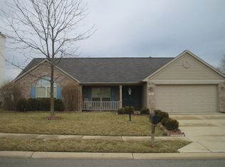 7713 Blackthorn Cir, Indianapolis, IN