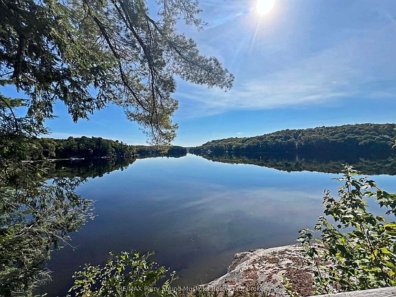 5th image of 24 A Roccos Ln