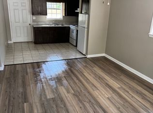 715 Houston Valley Rd #B, Tunnel Hill, GA 30755