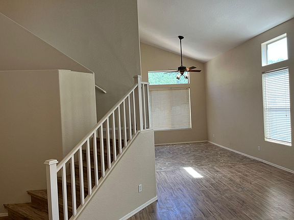 5th image of 16068 W Evans Dr