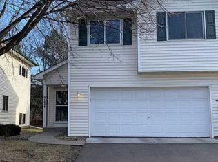 9234 E Point Douglas Ln S, Cottage Grove, MN 55016