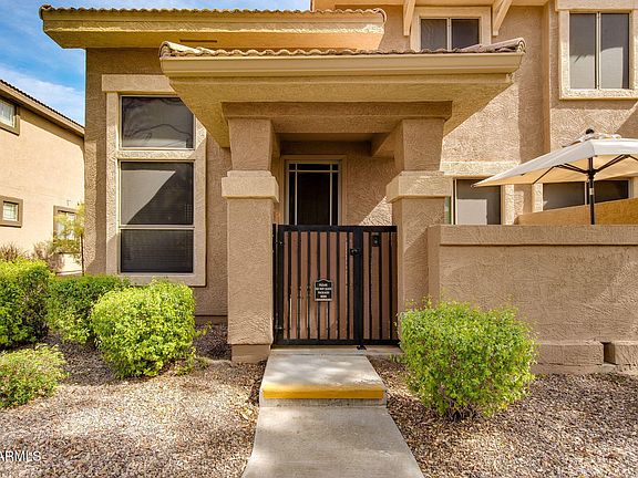 4th image of 1225 N 36TH Street #1090
