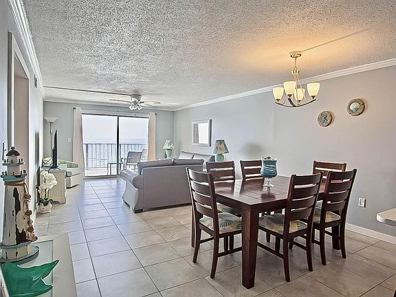 3rd image of 5801 Thomas Dr Unit 1013