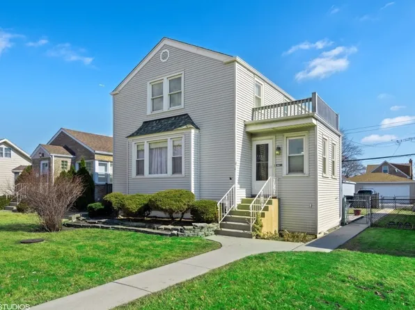 5005 N Nagle Ave, Chicago, IL 60630