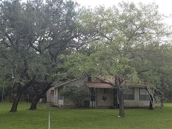 3rd image of 901 High Mesa Dr