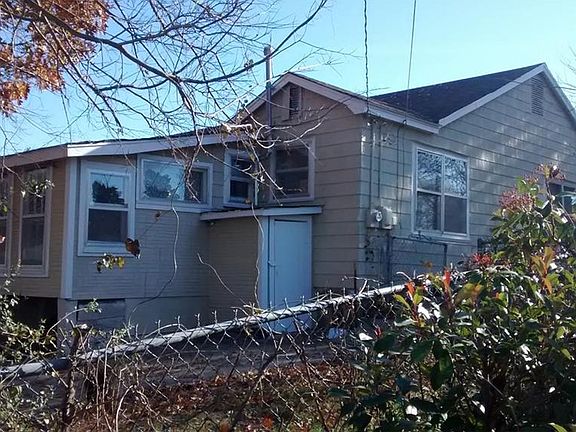 2nd image of 501 E Harrison Ave