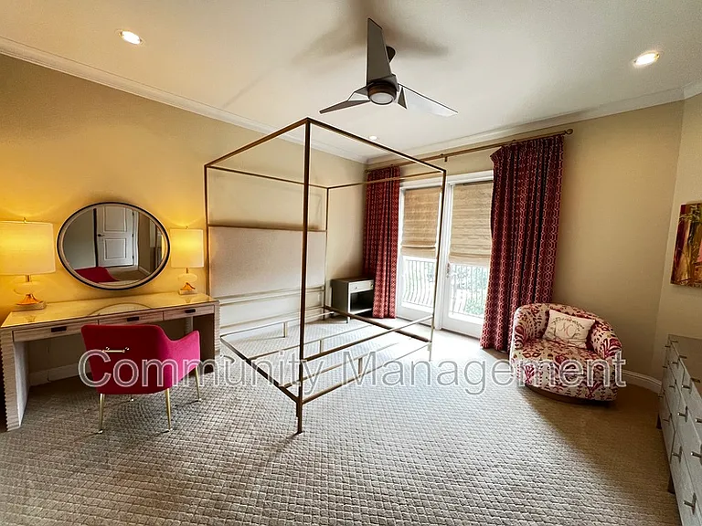 998 Stanford Ave #518 — Photo 7